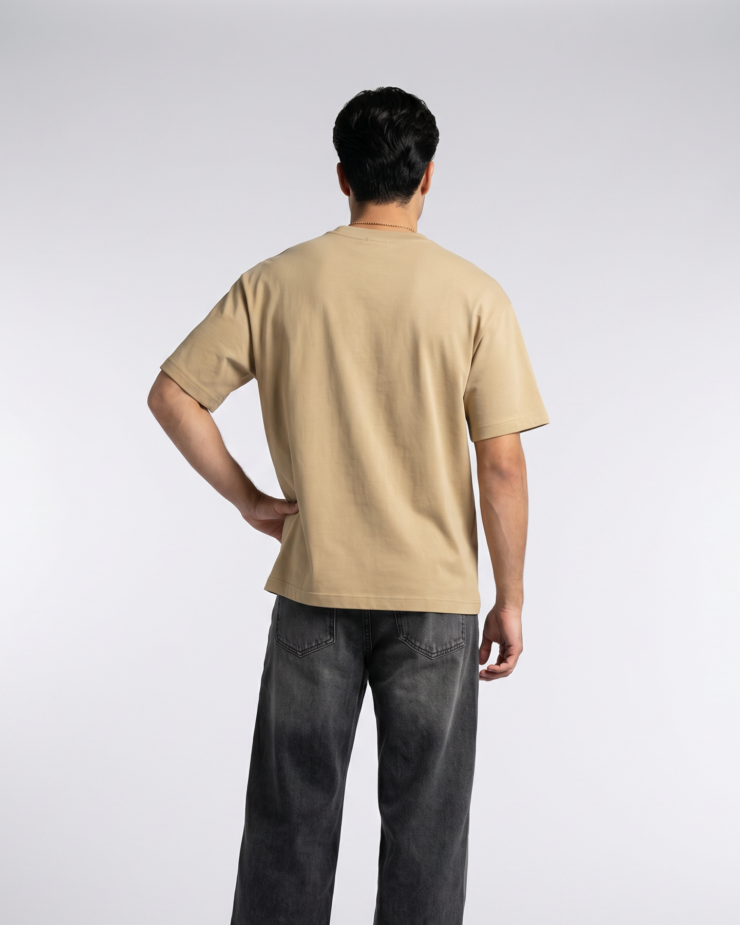 Vizaryx Minimal Oversized Tee – Beige